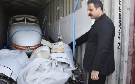 سەرۆکی دەستەی دەروازە سنوورییەکان بە سەرپەرشتی خۆی دەست بەسەر فرۆکەیەکی قاچاخدا دەگرێت