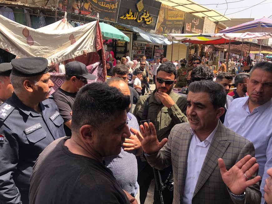 قائیمقامی کەرکوک سەردانی بازاڕی گەورە دەکات و بڕیاری ڕێکخستنەوەی دەدات
