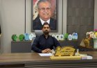 بەرێوبەرێک دەستیلەکار کێشایەوە