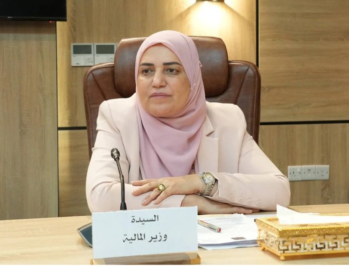 پرسیارەکان دەربارەی تەیف سامی، وەزیری داراییی پێشووی عێراق، دوای هەنگاوێکی ئەمریکی بەرامبەر بە ناوی ئەو، زیاتر بوون
